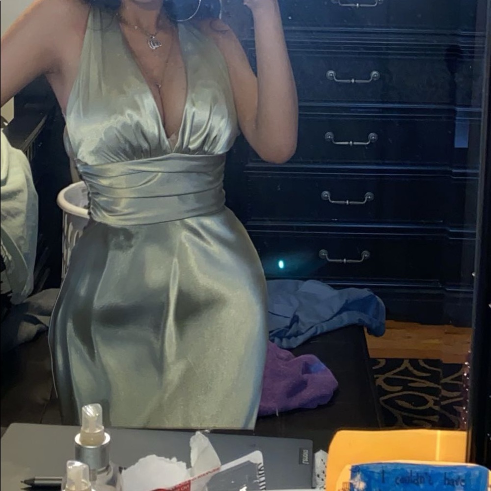 beautiful satin green prom dress worn only once